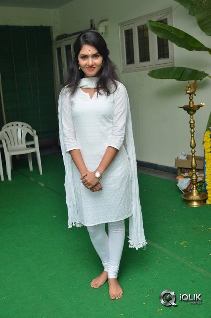 Gayathri-Suresh-At-Lover-Movie-Launch